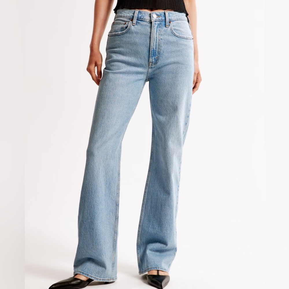 Abercrombie and Fitch 90s Relaxed Jean High‎ Rise 36 medium denim NWT